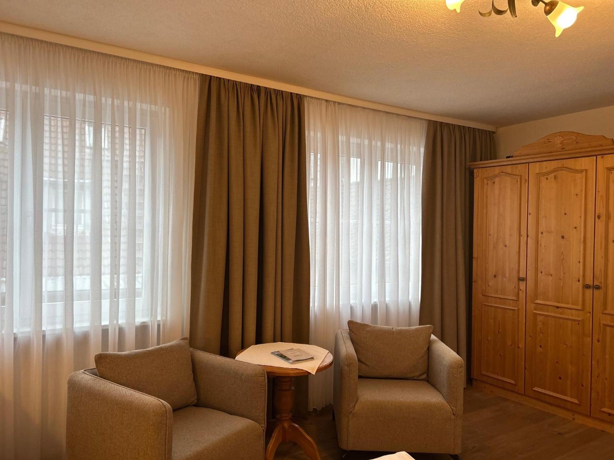 Seehotel Schaepfle Uberlingen Exterior foto